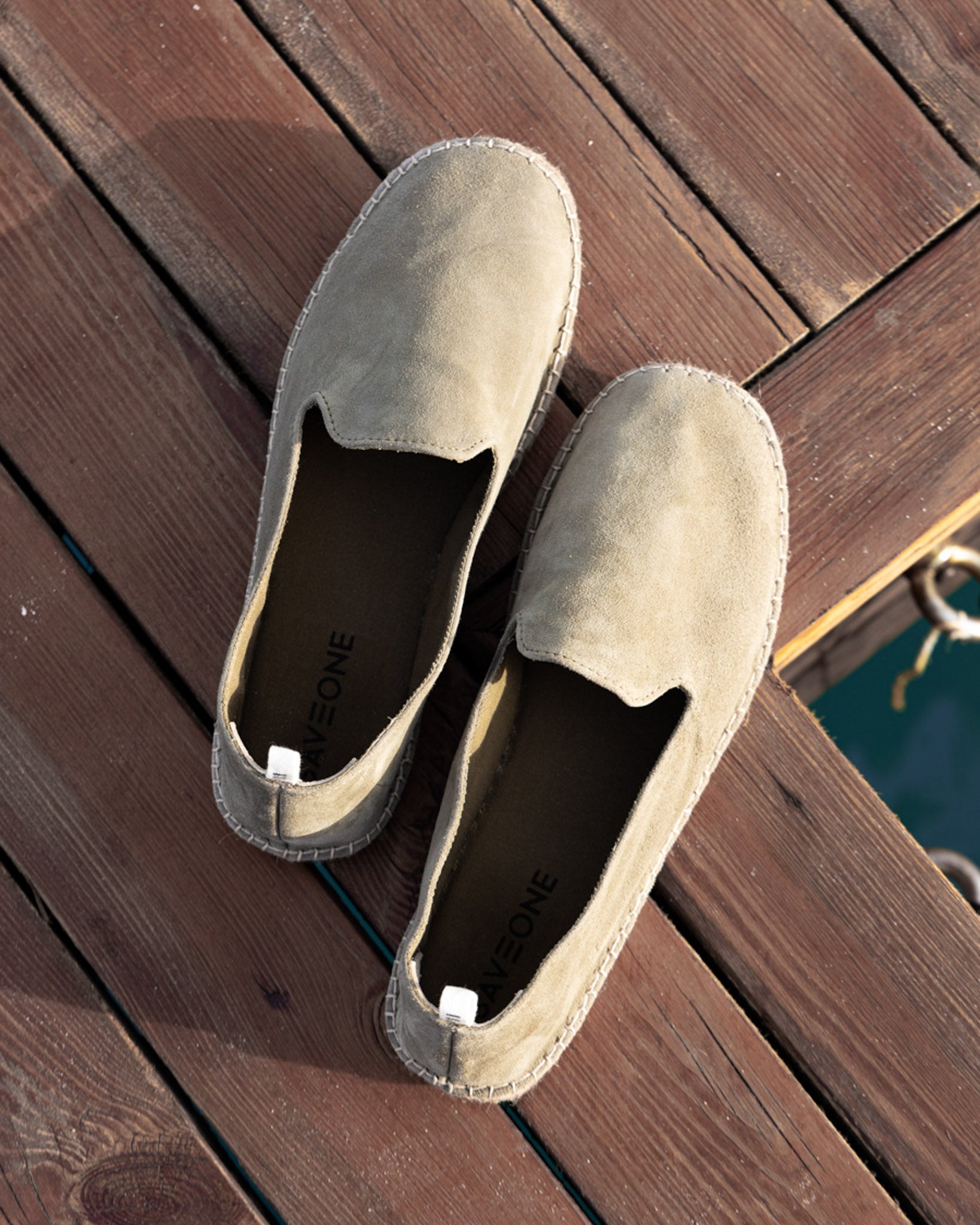 Athènes - espadrille en daim beige