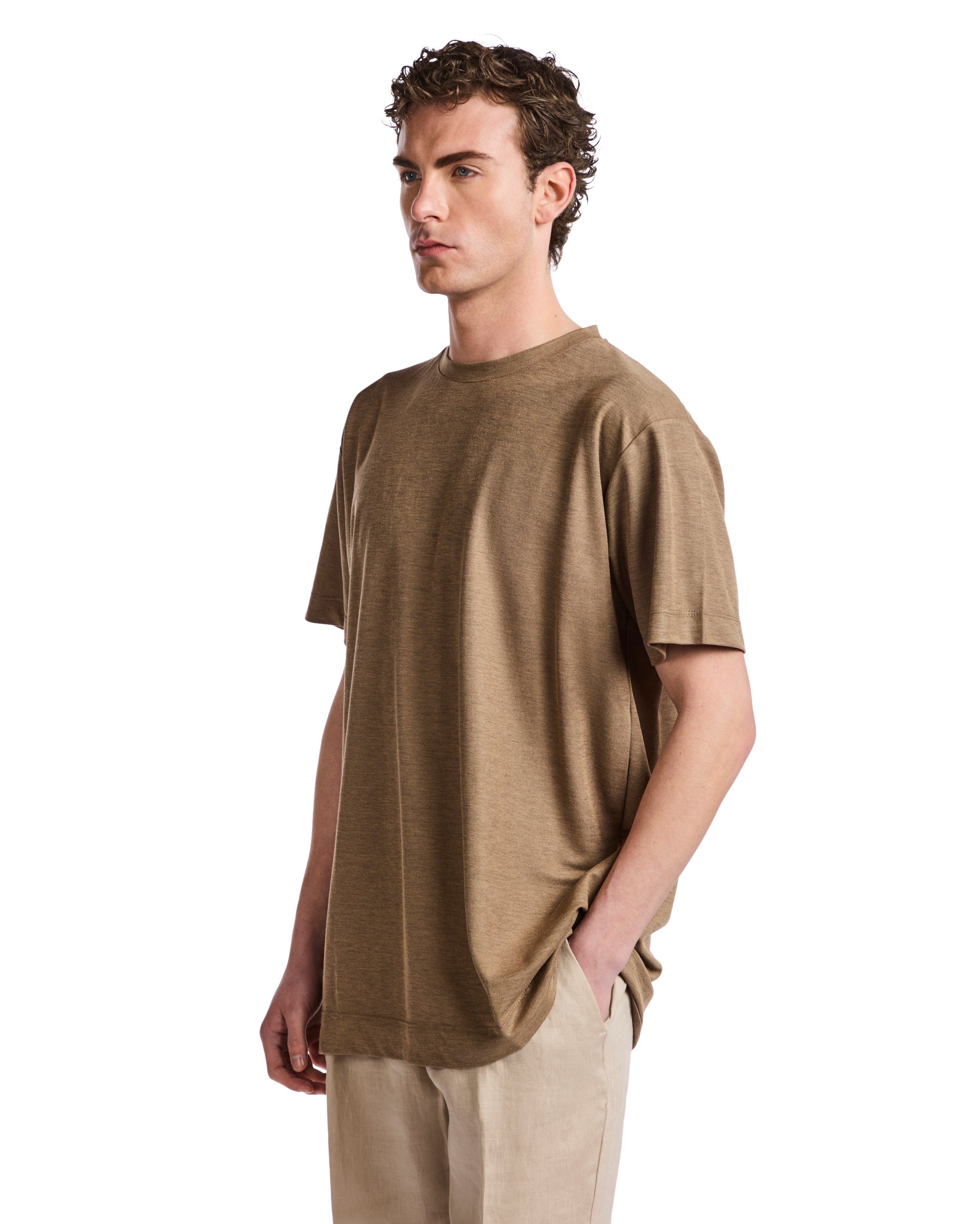 T-shirt Essen armaturata tabacco