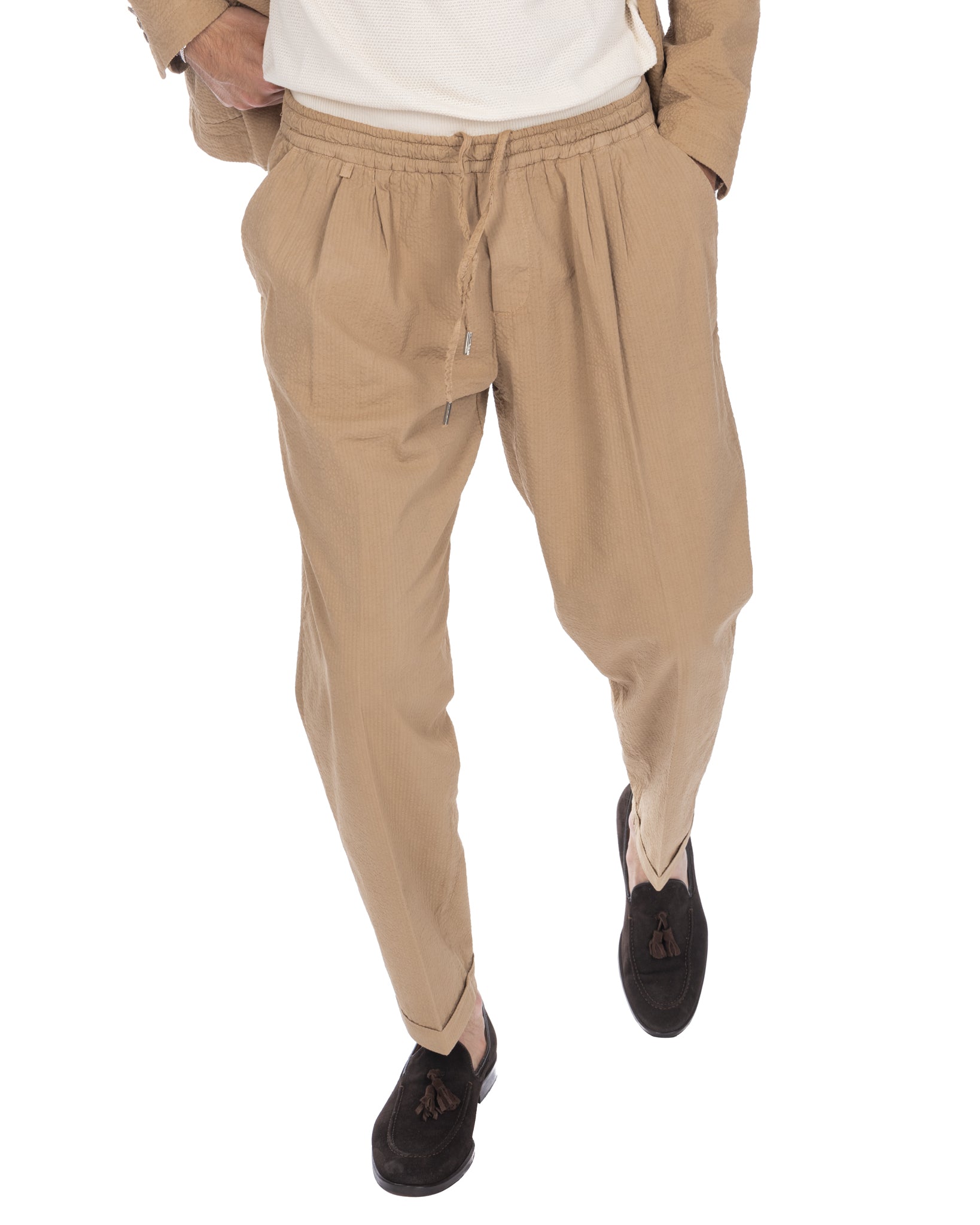Liam - camel embossed trousers