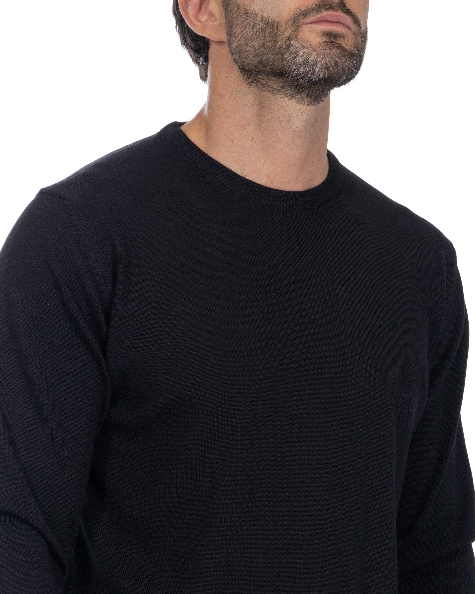 Pull ras du cou Furore en laine mérinos noire Tollegno