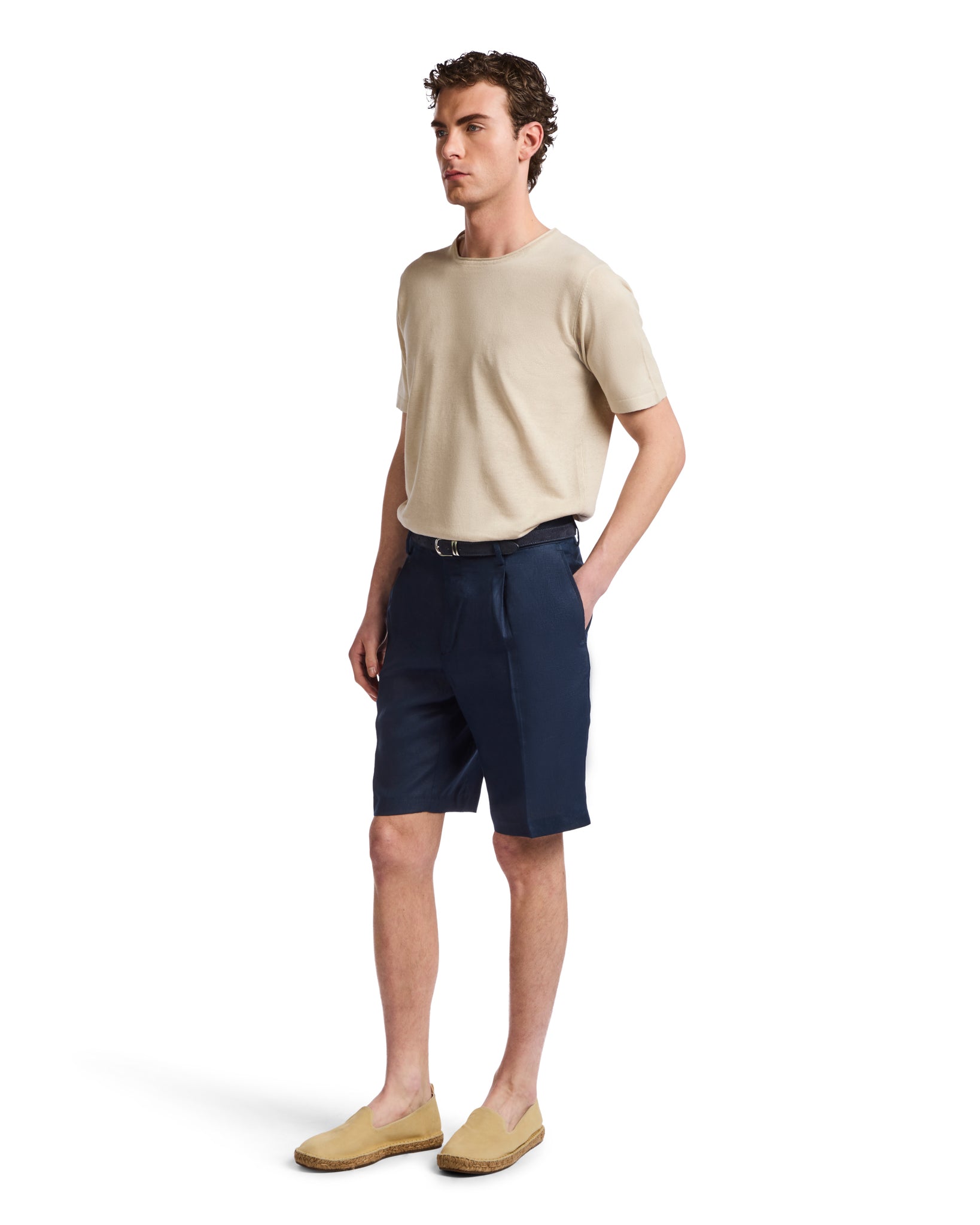 Bermuda Rowan vita alta con pinces blu