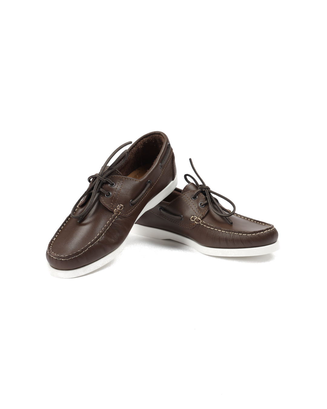 Jimmy - brown leather boat