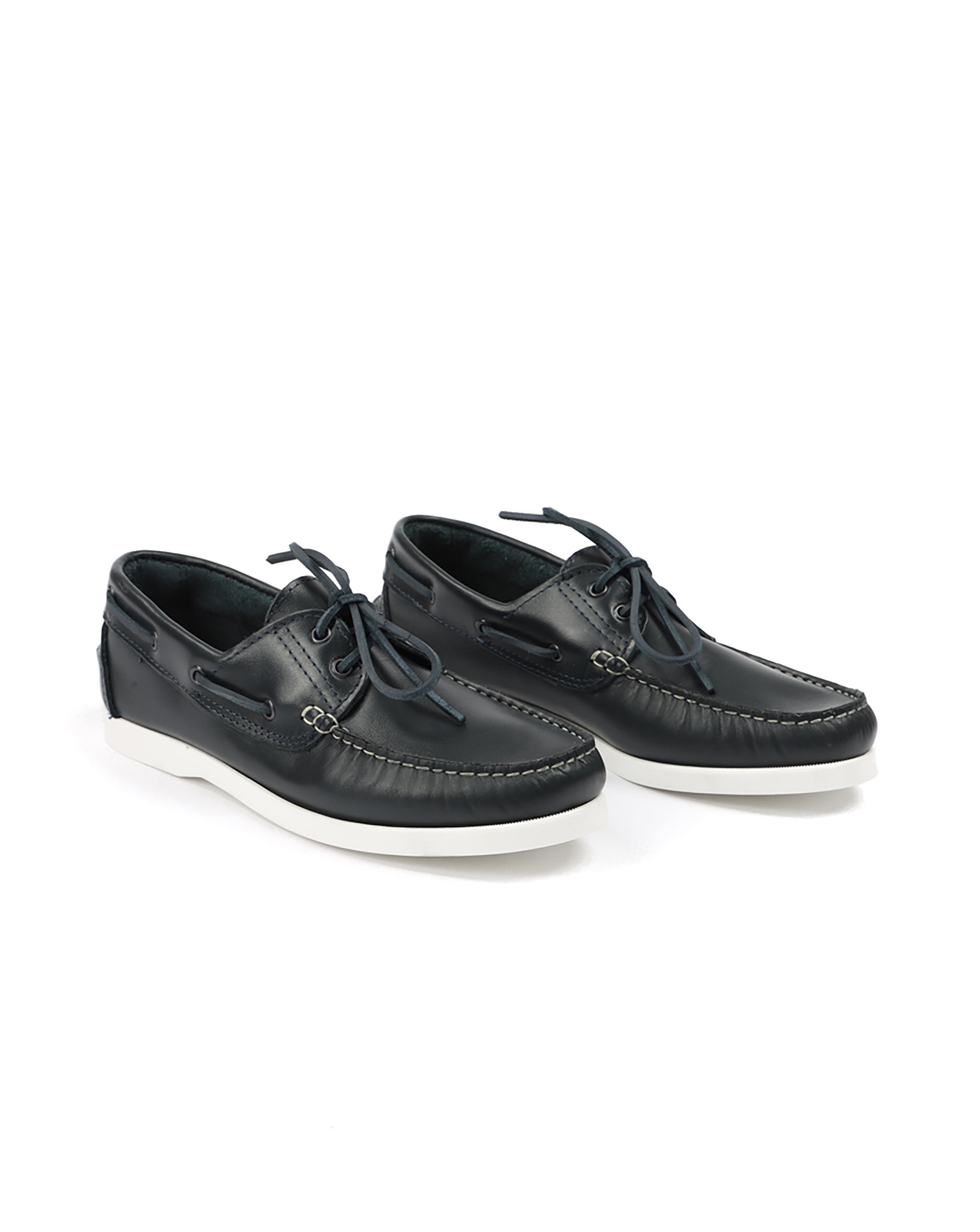 Jimmy - blue leather boat