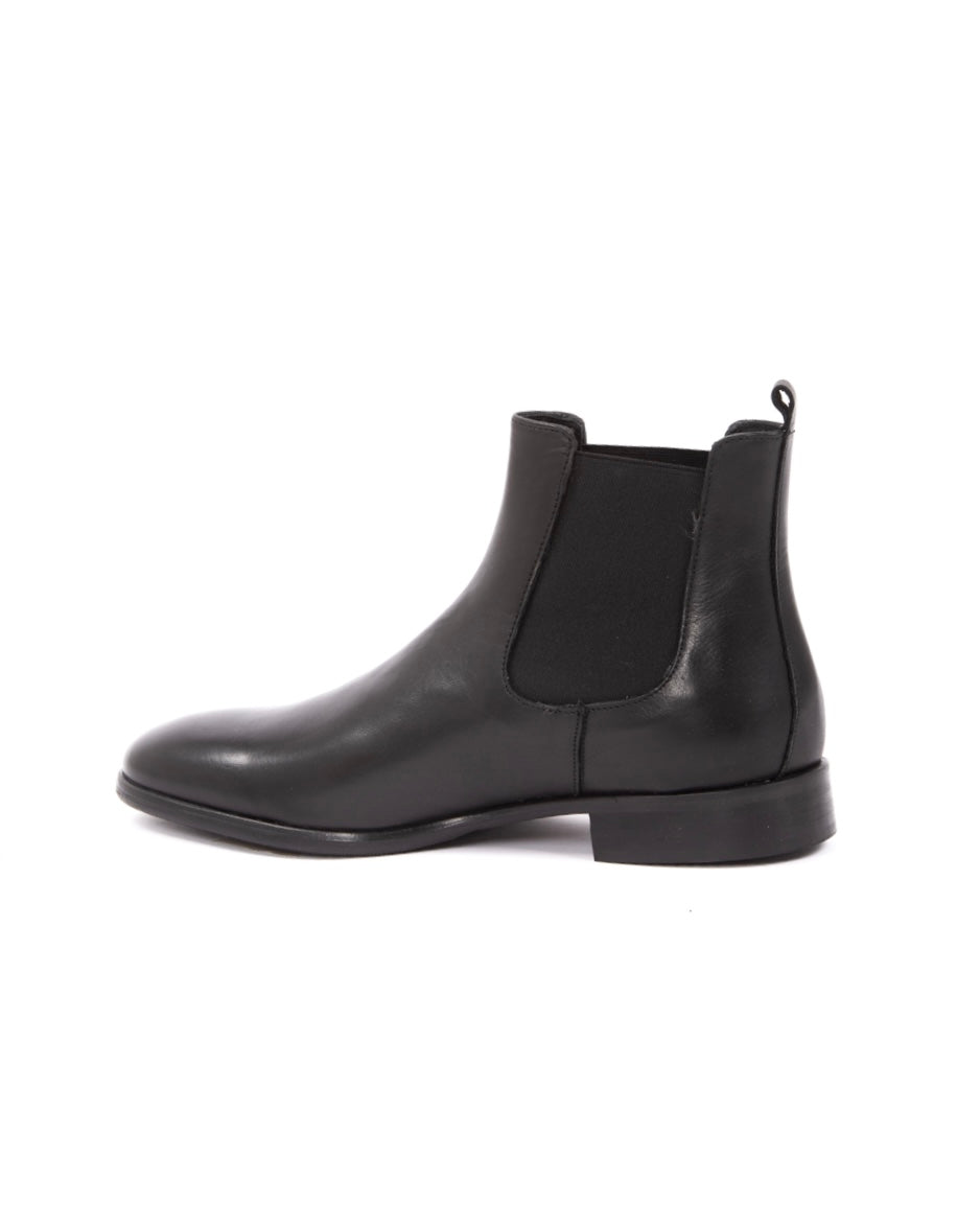 Dre - black leather boot