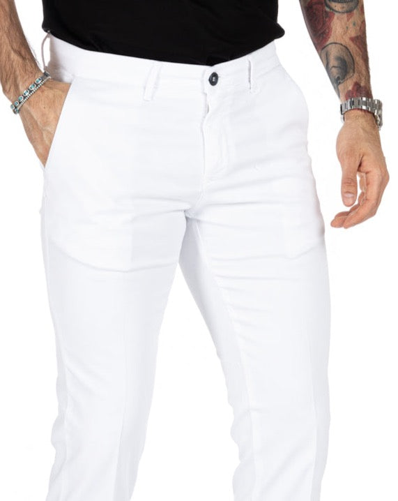 Bill - white armored trousers