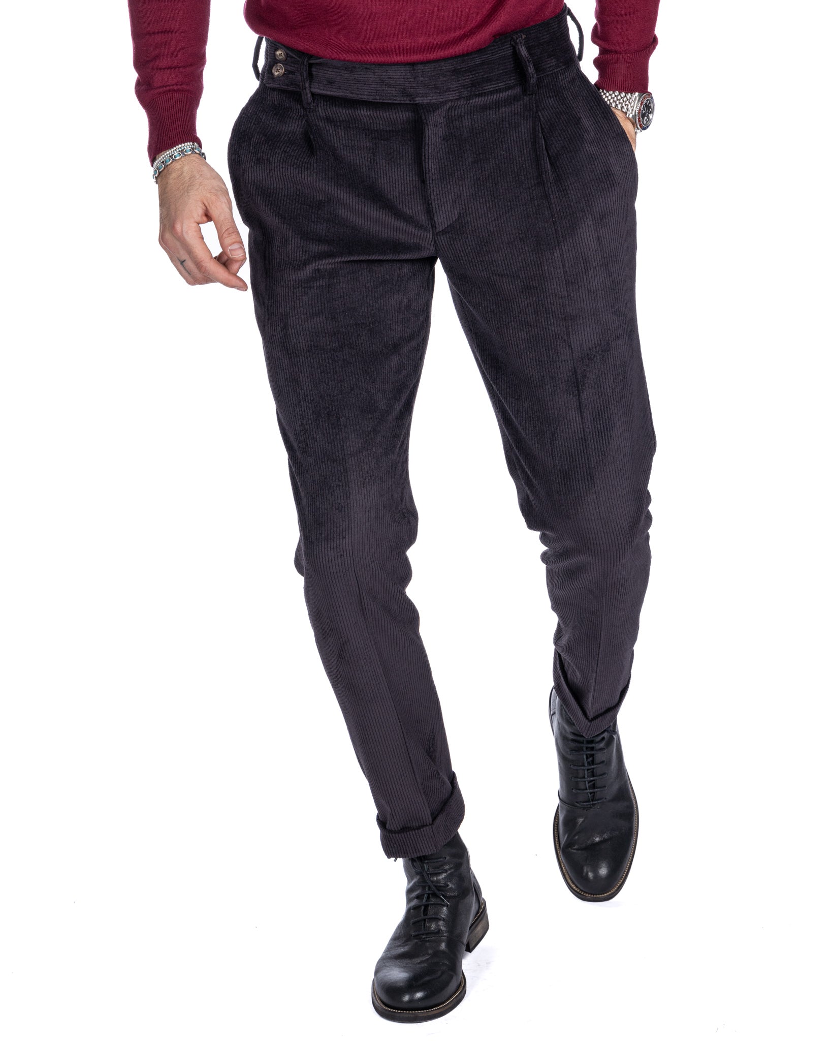 Italien - pantalon taille haute en velours noir