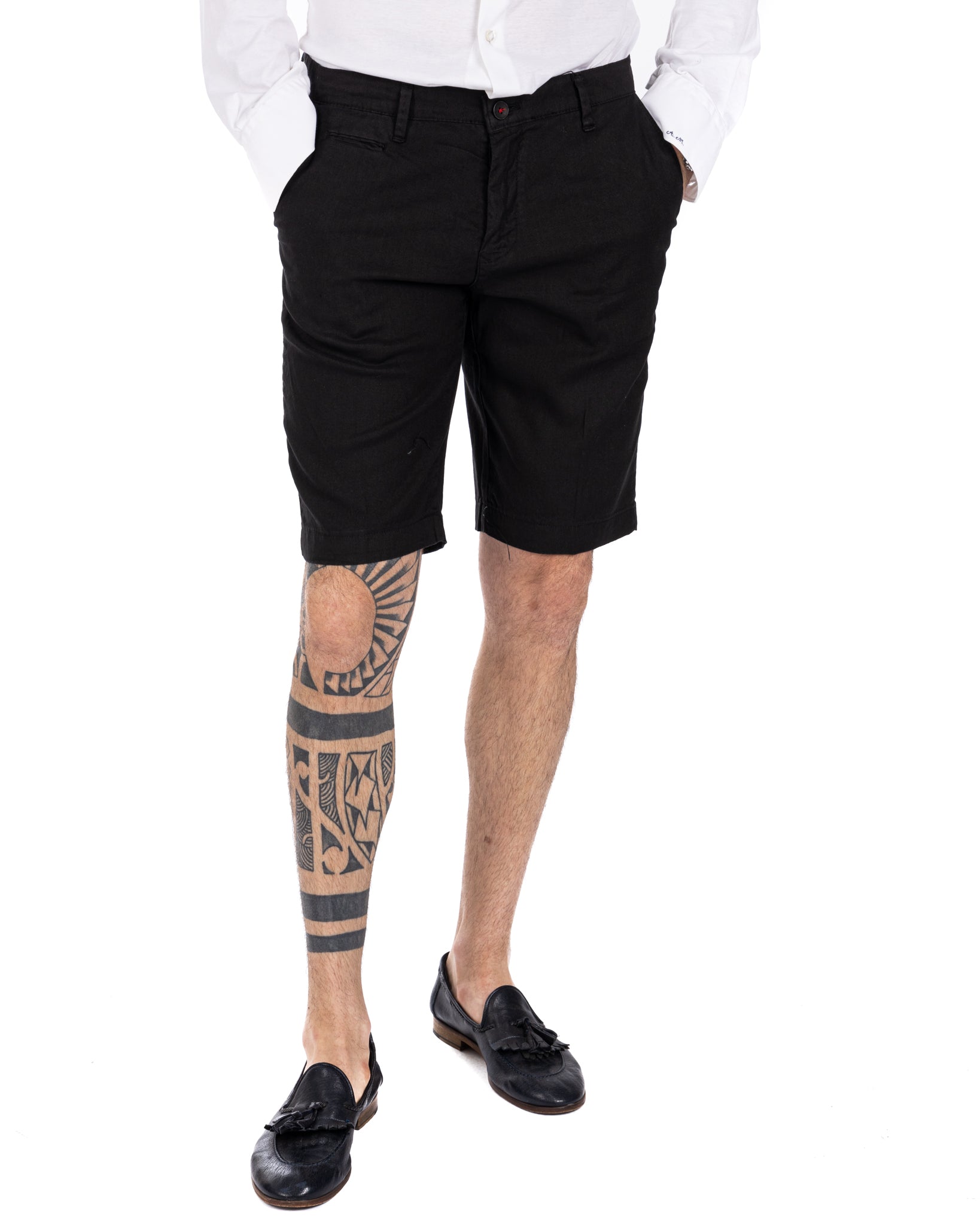 Mustique - black stretch linen Bermuda shorts