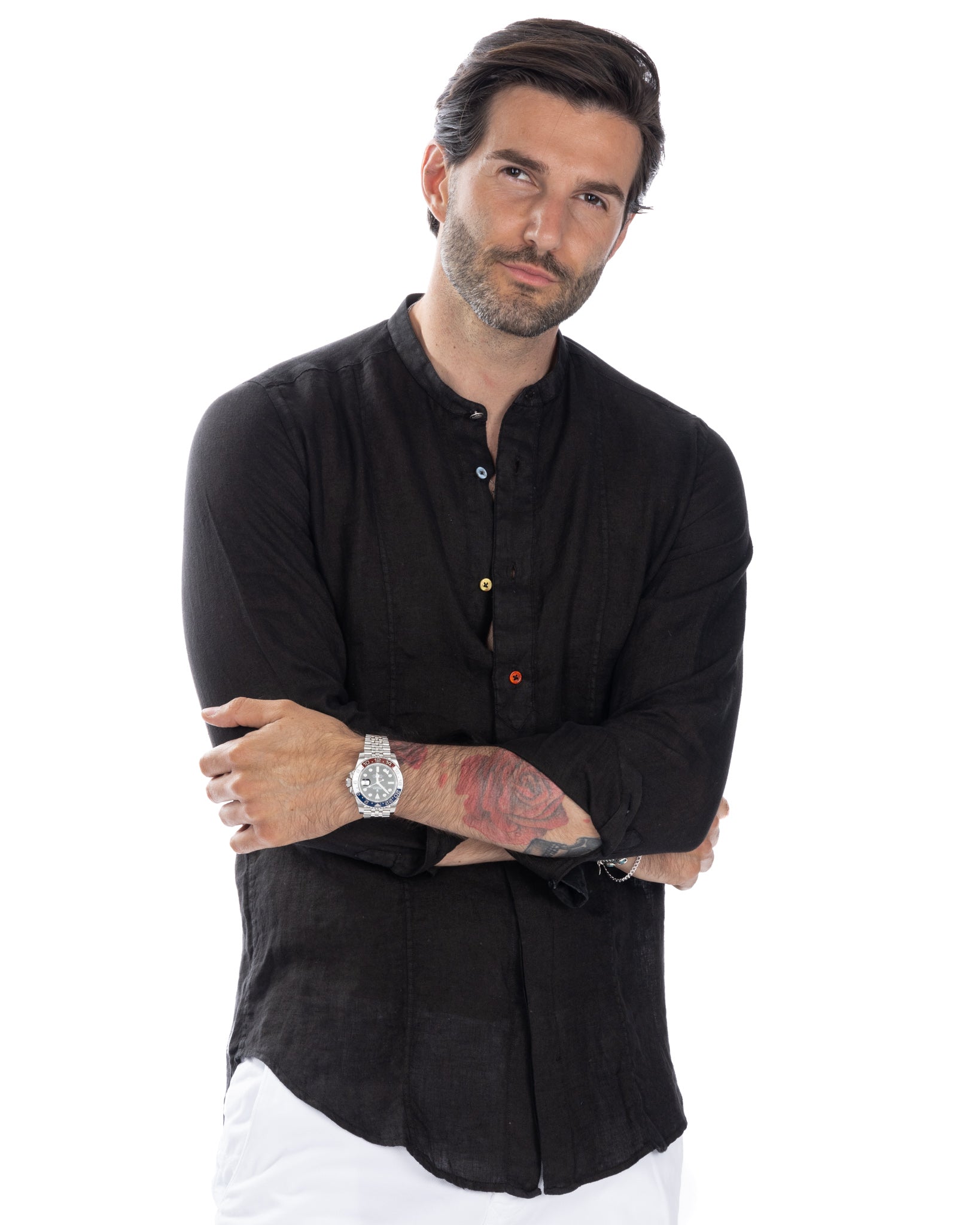 Cannes - henley shirt in pure black linen