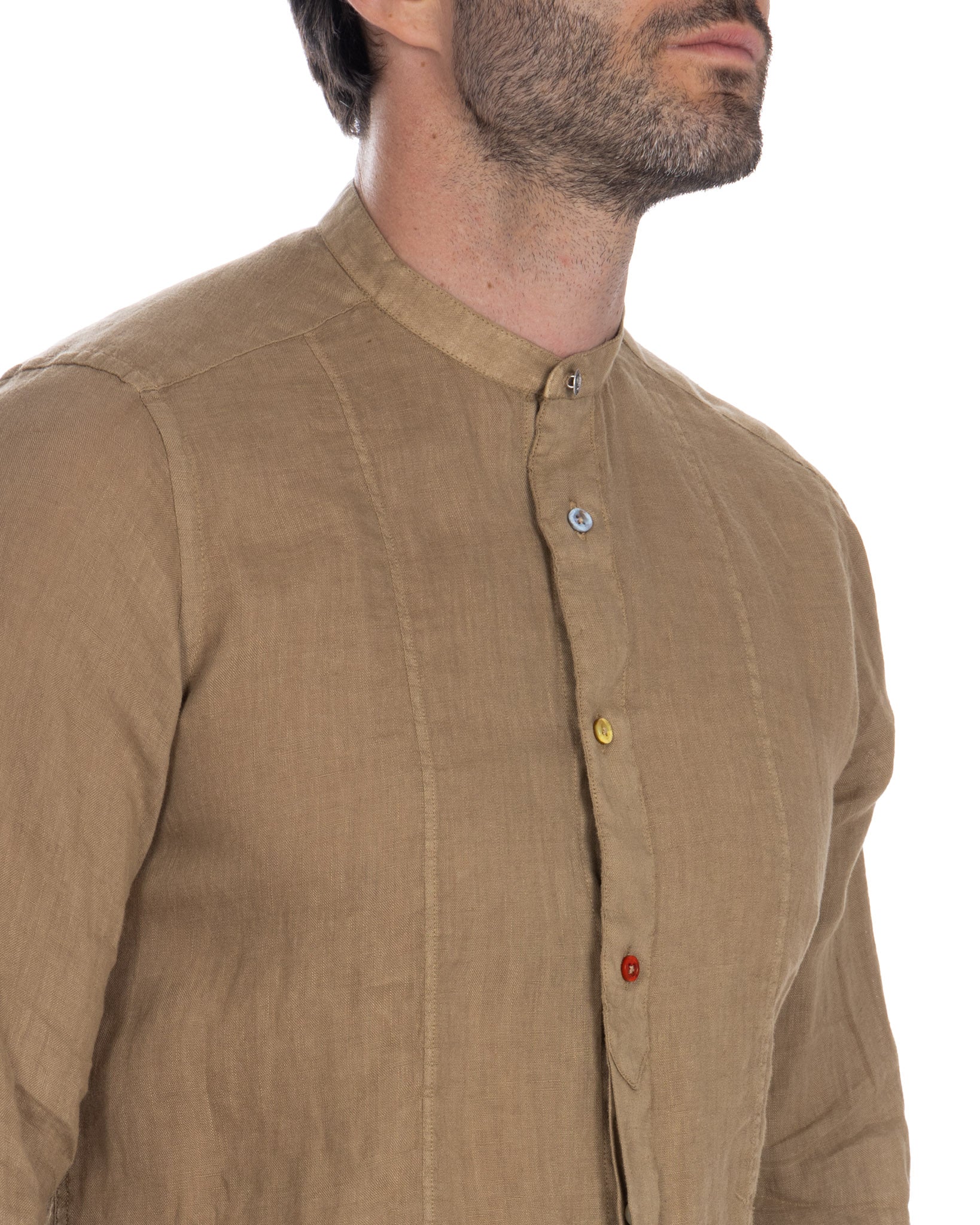 Cannes - henley shirt in pure camel linen