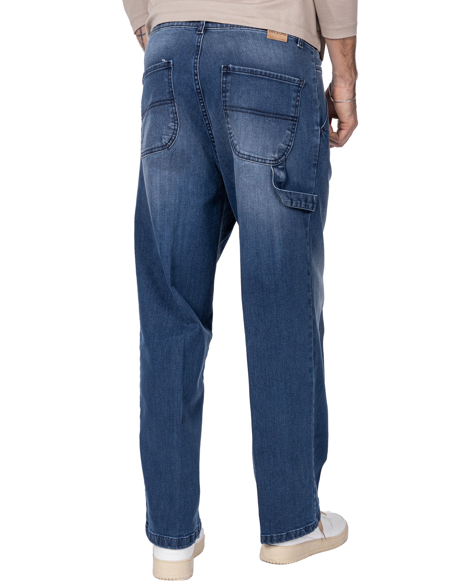 Koen - medium wash baggy jeans