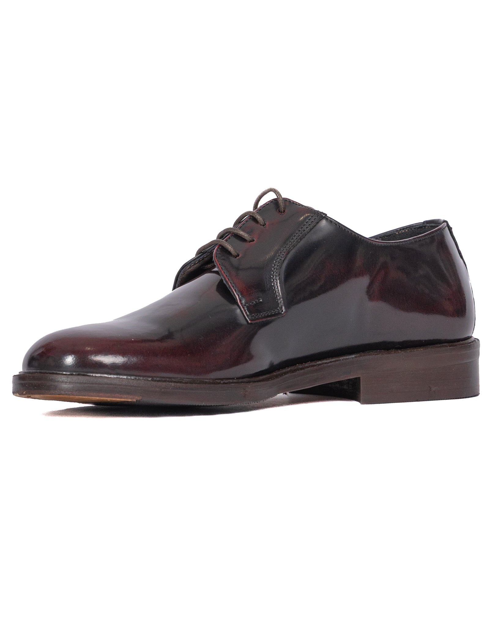 Edgar Derby in burgundy leather
