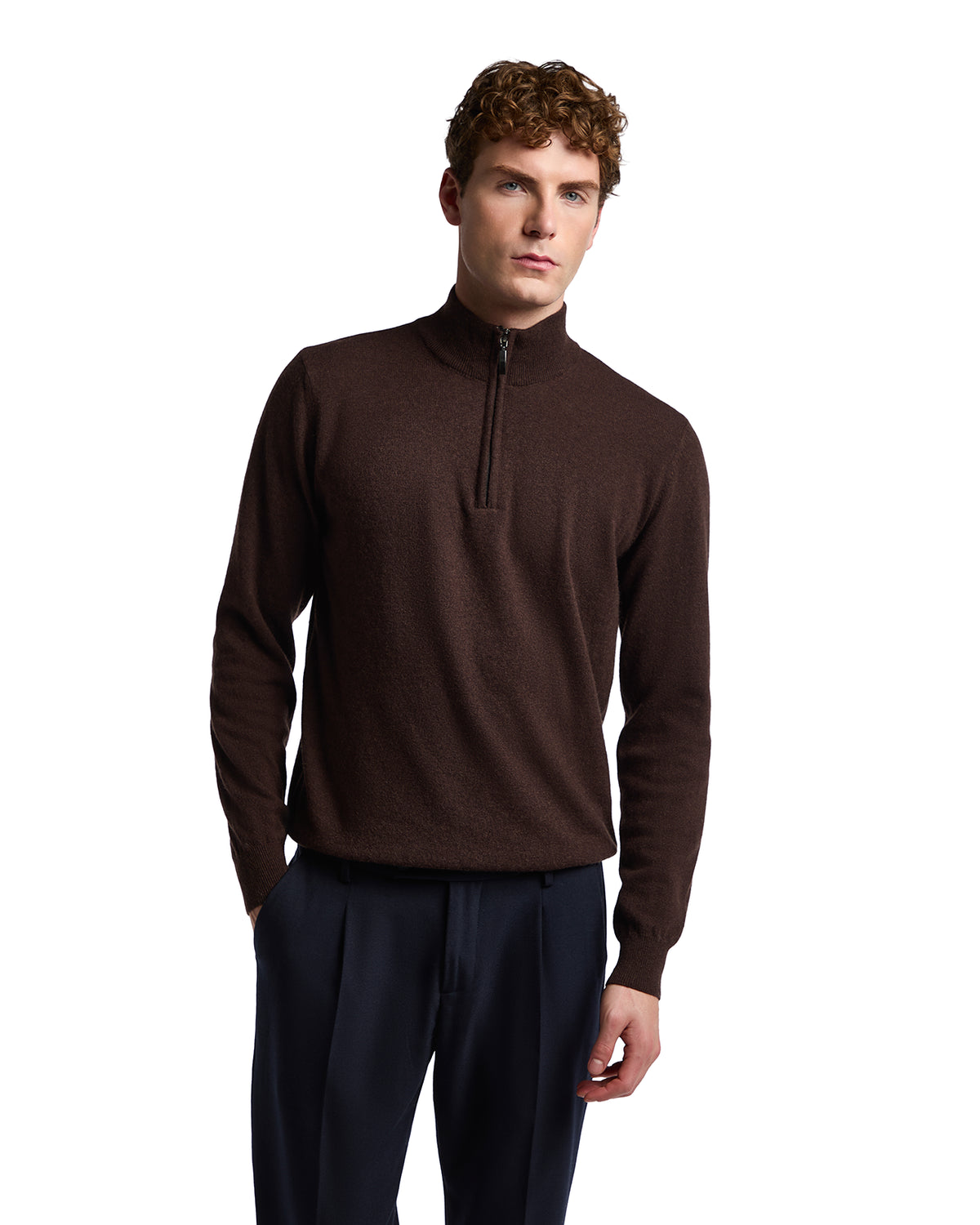 Jersey de cuello alto con cremallera Rory en mezcla de cachemira marrón oscuro