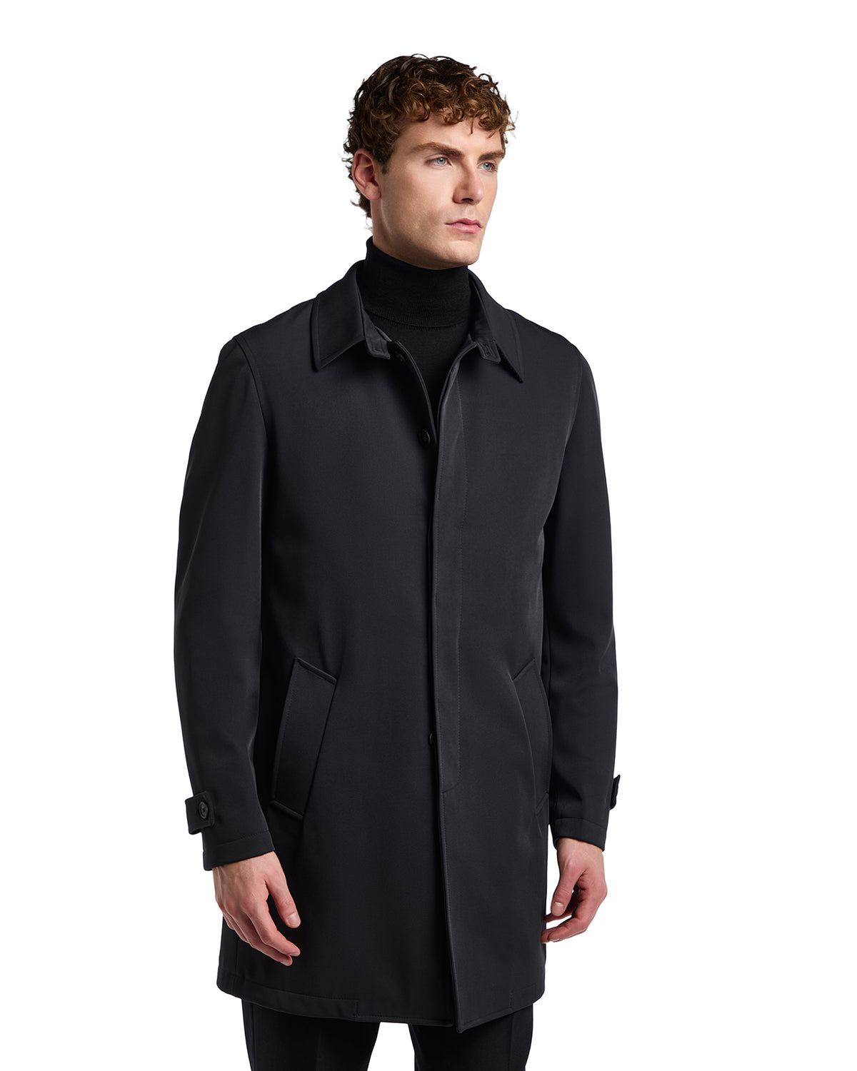 Men's black trench coat in durable fabric, featuring a sleek silhouette and practical side pockets.
