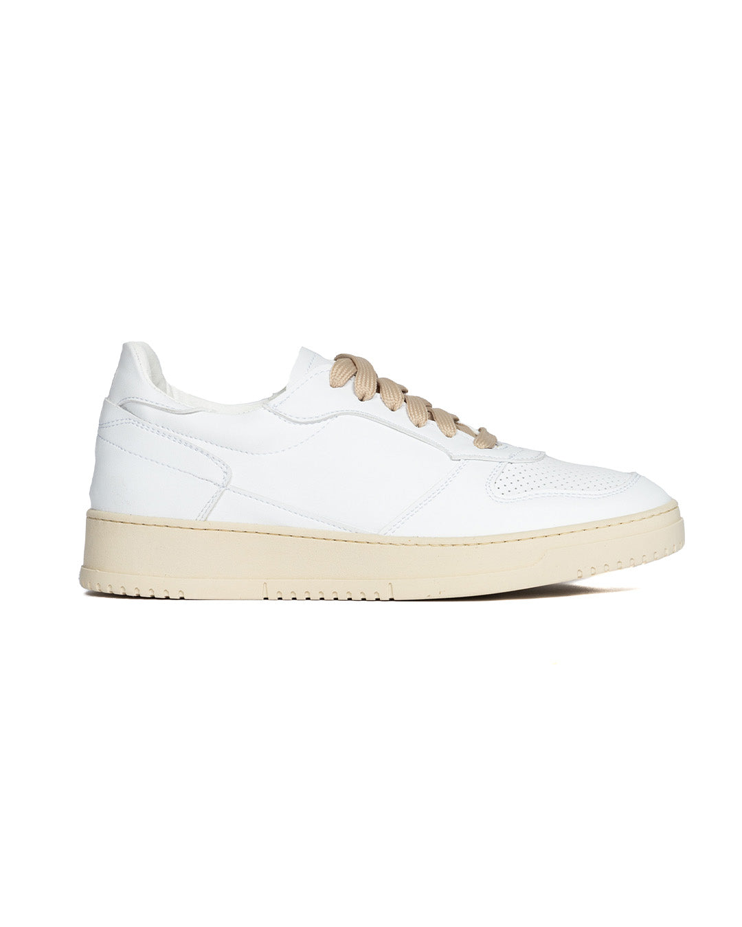 S07 - white leather sneakers
