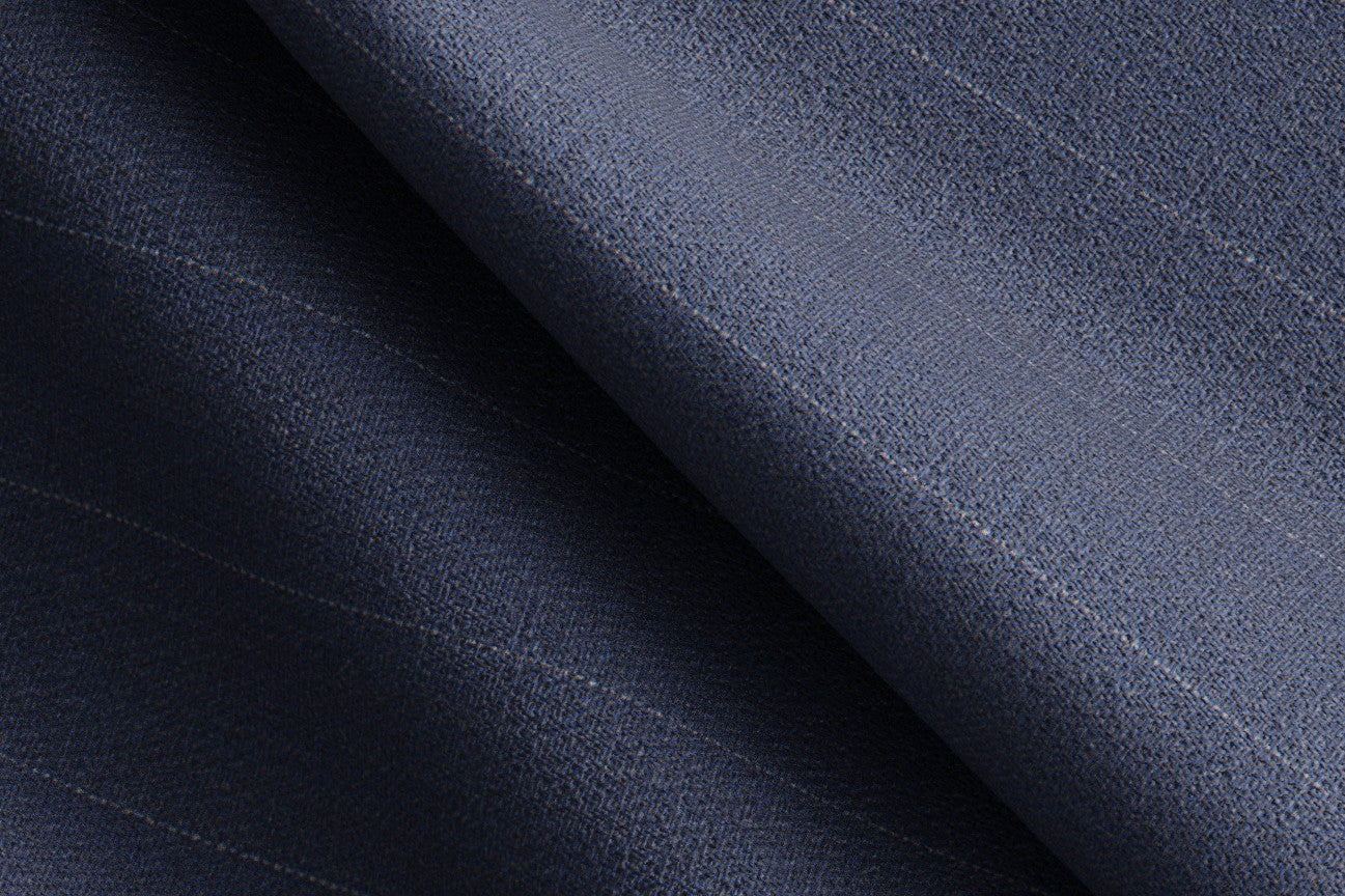 Gilet su misura lana e seta 150s blu Caccioppoli