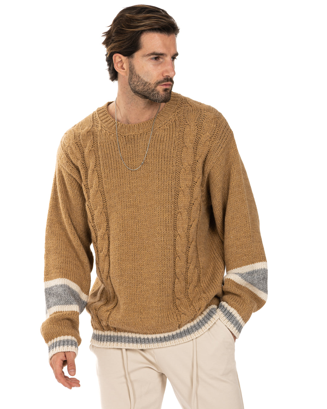 Edam - maglione cammello con trecce laterali