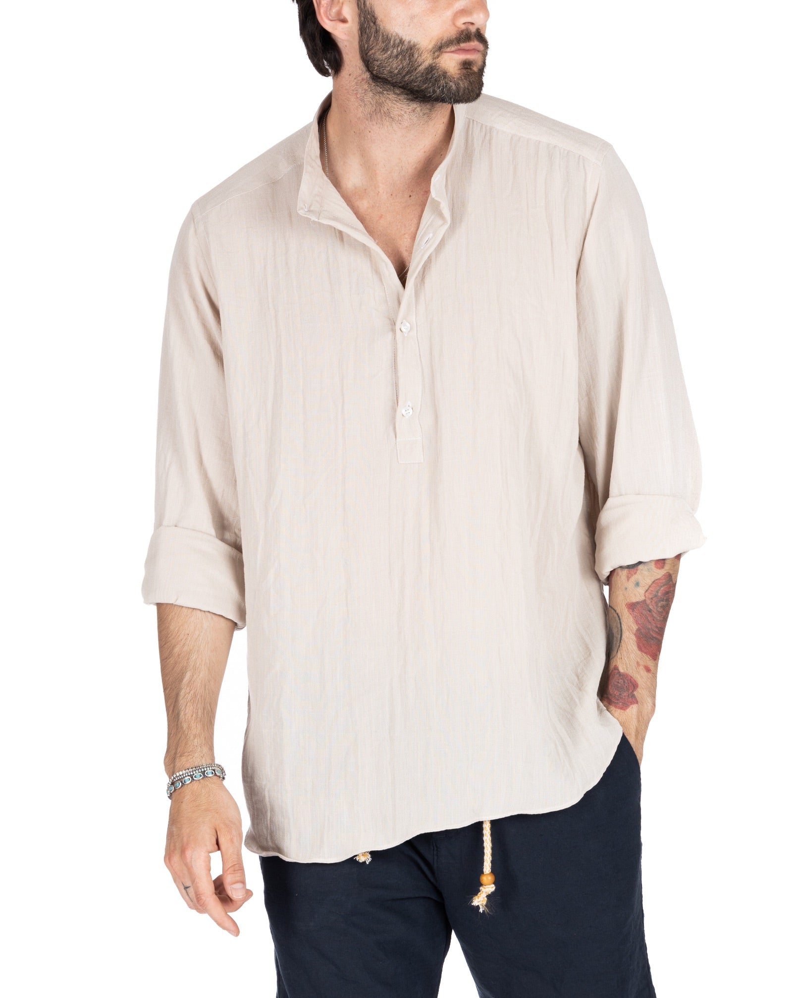 SERAFINO - FIVE BUTTON SHIRT IN SAND LINEN