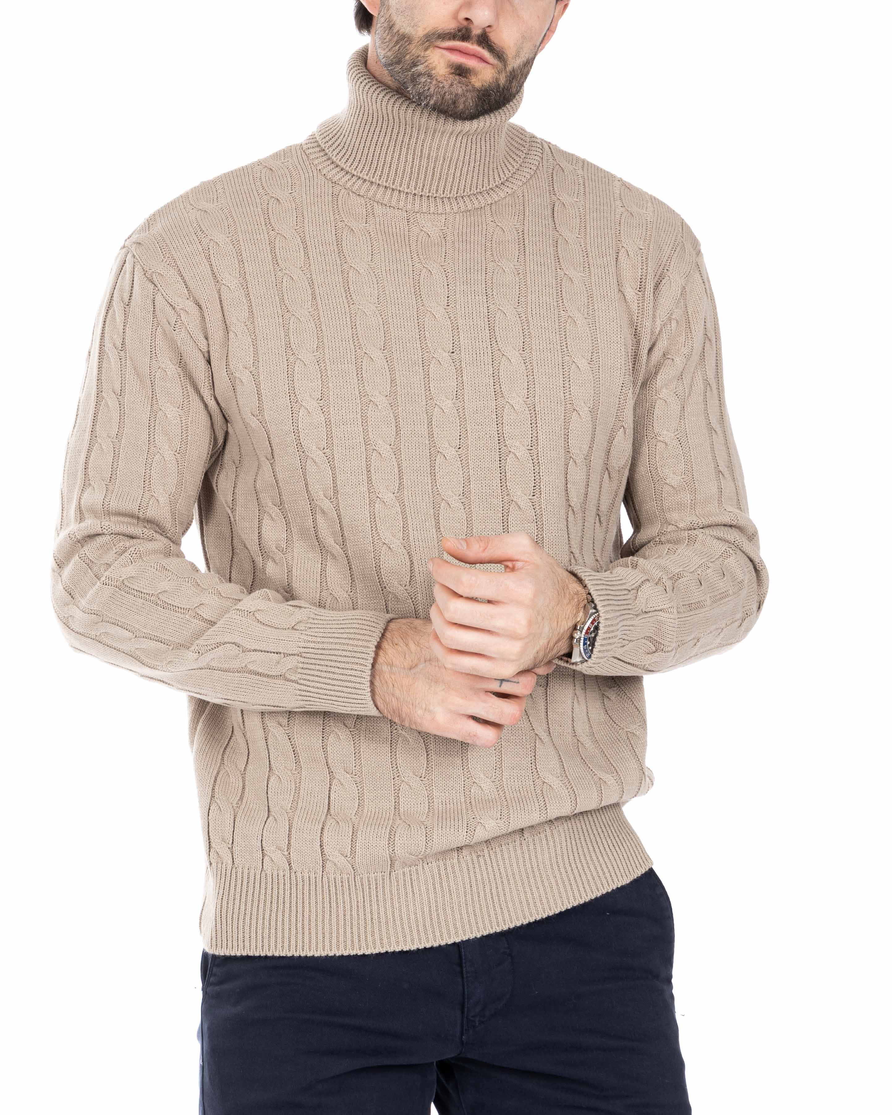 Crovie - maglione beige con trecce collo alto